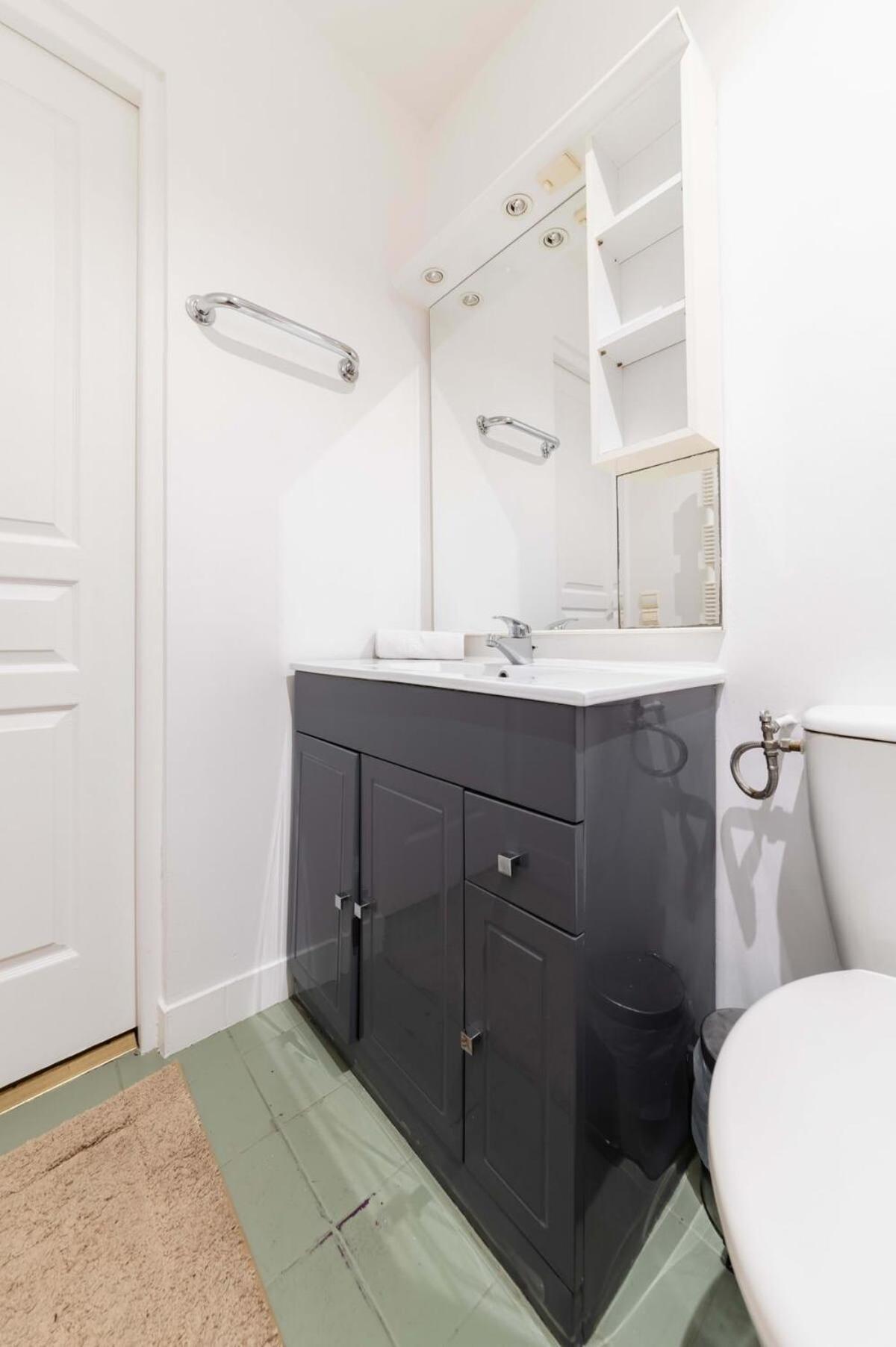 85M2 De Confort Paris 17 - Charme Parisien 6P - Flat-Guest エクステリア 写真